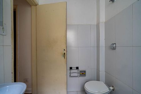 Apartamento para alugar com 80m², 2 quartos e sem vaga Apartamento para alugar com 80m², 2 quartos e sem vagaBanheiro