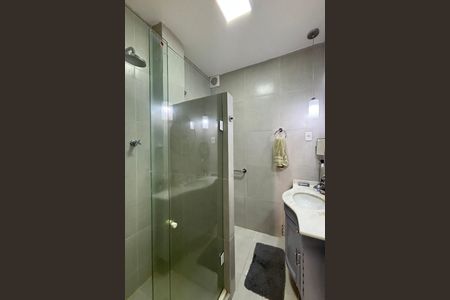 Apartamento à venda com 144m², 3 quartos e sem vagaBanheiro social