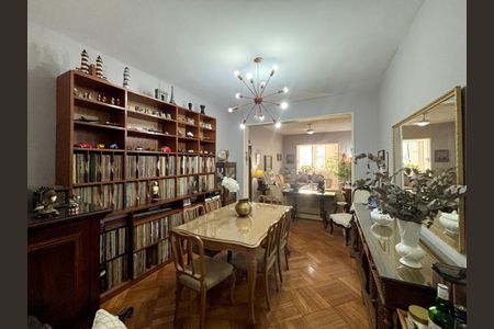 Apartamento à venda com 144m², 3 quartos e sem vagaSala