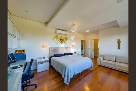 Casa à venda com 4 quartos, 475m² em Alphaville, Santana de Parnaíba