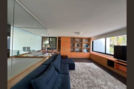 Casa à venda com 3 quartos, 380m² em Alphaville Residencial Dois, Barueri