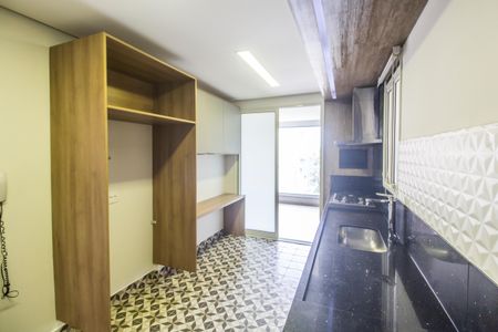 Apartamento à venda com 225m², 3 quartos e 4 vagas Apartamento à venda com 225m², 3 quartos e 4 vagasCozinha