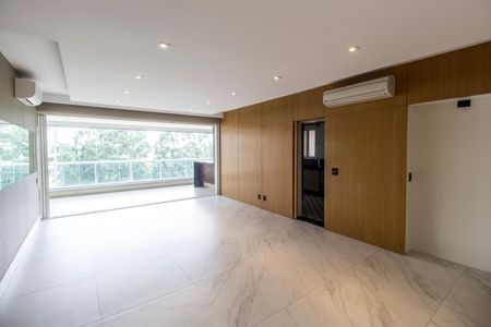 Sala  de apartamento à venda com 3 quartos, 225m² em Centro Empresarial Tamboré, Santana de Parnaíba