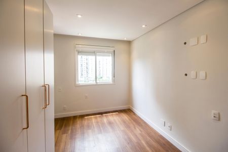 Apartamento à venda com 225m², 3 quartos e 4 vagas Apartamento à venda com 225m², 3 quartos e 4 vagasSuíte 3