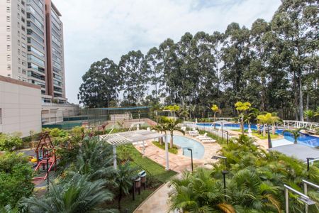 Apartamento à venda com 225m², 3 quartos e 4 vagasVista