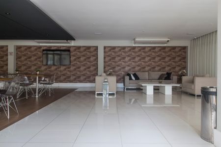 Apartamento à venda com 225m², 3 quartos e 4 vagasÁrea comum - Salão de festas