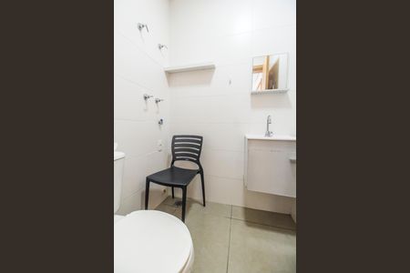 Apartamento à venda com 225m², 3 quartos e 4 vagas Apartamento à venda com 225m², 3 quartos e 4 vagasBanheiro de serviço