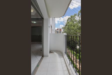 Varanda da Sala de apartamento para alugar com 1 quarto, 76m² em Vila Suzana, São Paulo