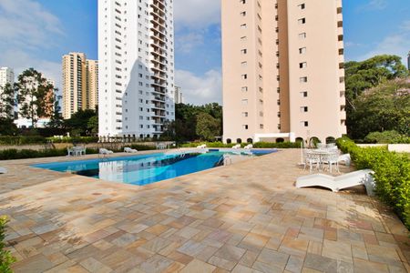 Apartamento para alugar com 76m², 1 quarto e 1 vagaÁrea comum - Piscina