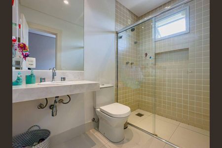 Casa à venda com 4 quartos, 450m² em Centro Comercial Jubran, Barueri