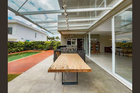 Casa à venda com 450m², 4 quartos e 4 vagas