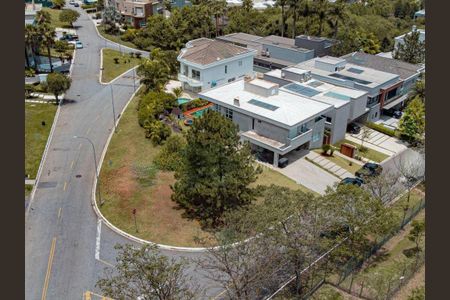 Casa à venda com 450m², 4 quartos e 4 vagas