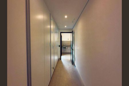 Casa à venda com 345m², 4 quartos e 4 vagas