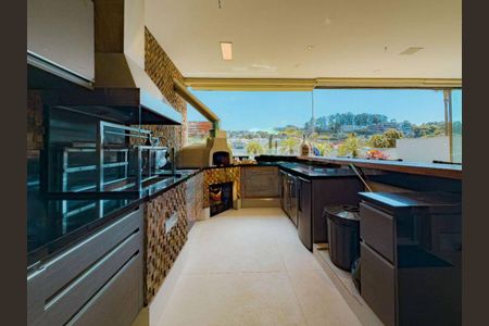 Casa à venda com 700m², 4 quartos e 7 vagas