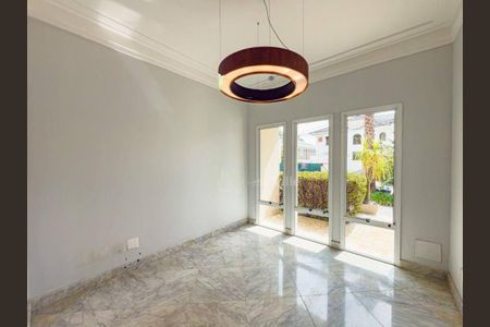 Casa à venda com 4 quartos, 530m² em Tamboré, Santana de Parnaíba