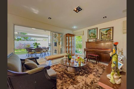 Casa à venda com 3 quartos, 300m² em Residencial Onze (Alphaville), Santana de Parnaíba