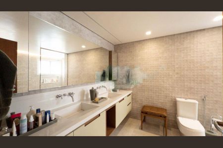 Casa à venda com 4 quartos, 610m² em Alphaville, Santana de Parnaíba