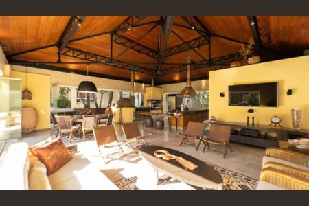 Casa à venda com 4 quartos, 610m² em Alphaville, Santana de Parnaíba