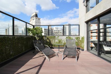 Apartamento para alugar com 90m², 2 quartos e 2 vagas Apartamento para alugar com 90m², 2 quartos e 2 vagasÁrea comum - Piscina