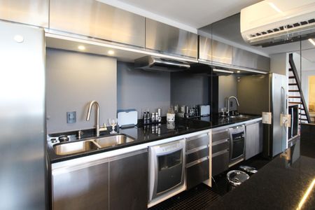 Apartamento para alugar com 90m², 2 quartos e 2 vagas Apartamento para alugar com 90m², 2 quartos e 2 vagasCozinha