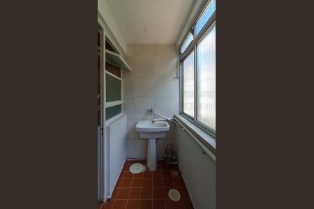 Apartamento para alugar com 70m², 2 quartos e sem vagaÁrea de Serviço