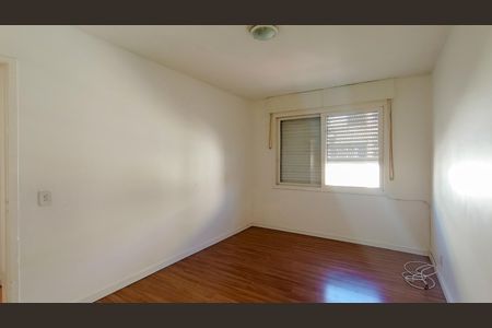 Quarto 1 de apartamento para alugar com 2 quartos, 70m² em Teresópolis, Porto Alegre
