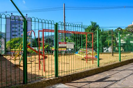 Apartamento para alugar com 70m², 2 quartos e sem vagaÁrea comum - Playground