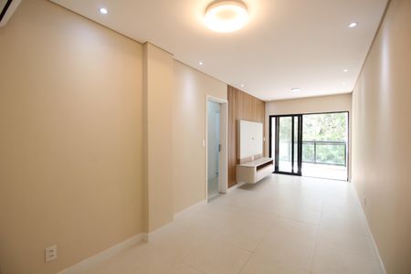 Sala de apartamento para alugar com 2 quartos, 80m² em Freguesia (Jacarepaguá), Rio de Janeiro