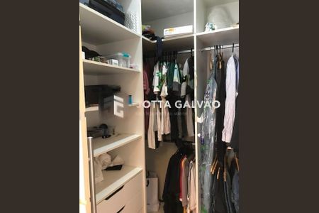 Casa à venda com 3 quartos, 380m² em Parque Taquaral, Campinas