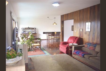 Casa à venda com 5 quartos, 259m² em Vila Campo Grande, São Paulo