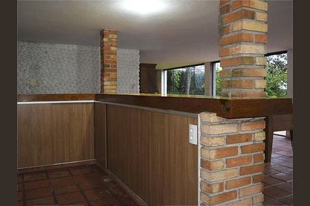 Casa à venda com 5 quartos, 259m² em Vila Campo Grande, São Paulo