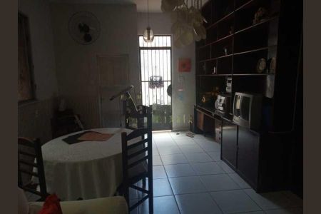 Casa à venda com 4 quartos, 250m² em Sampaio, Rio de Janeiro