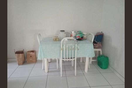 Casa à venda com 4 quartos, 250m² em Sampaio, Rio de Janeiro