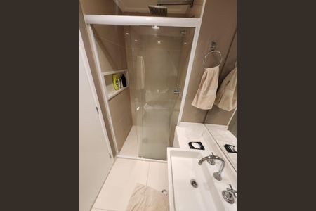 Apartamento para alugar com 105m², 2 quartos e 2 vagas Apartamento para alugar com 105m², 2 quartos e 2 vagasBanheiro