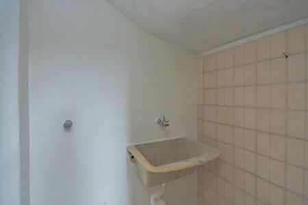 Casa para alugar com 50m², 2 quartos e sem vagaÁrea de Serviço