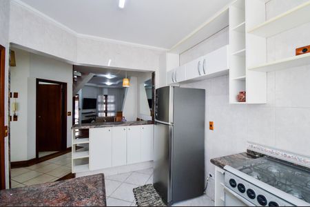Casa à venda com 200m², 3 quartos e 2 vagas Casa à venda com 200m², 3 quartos e 2 vagasCozinha