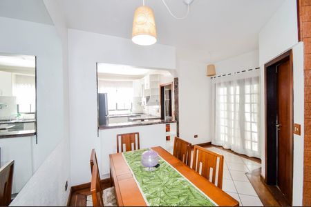 Sala de Jantar de casa à venda com 3 quartos, 200m² em Vila Augusta, Guarulhos