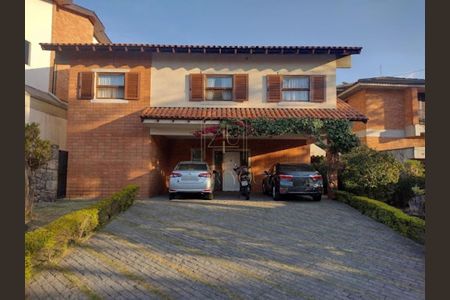 Casa de condomínio à venda com 300m², 4 quartos e 6 vagas