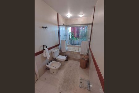 Casa de Condomínio à venda com 4 quartos, 300m² em Alphaville, Santana de Parnaíba