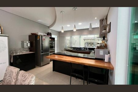 Casa de condomínio à venda com 350m², 4 quartos e 4 vagas