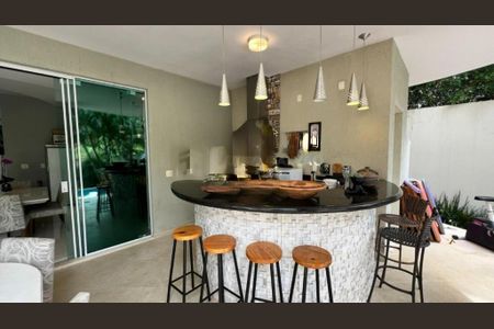 Casa de condomínio à venda com 350m², 4 quartos e 4 vagas