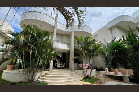 Casa de condomínio à venda com 350m², 4 quartos e 4 vagas