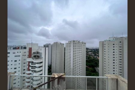 Apartamento à venda com 240m², 3 quartos e 4 vagasVista Banheiro Suíte 1 Ela