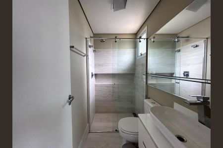 Apartamento à venda com 240m², 3 quartos e 4 vagasBanheiro Suíte 3