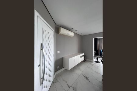 Apartamento à venda com 240m², 3 quartos e 4 vagasSala