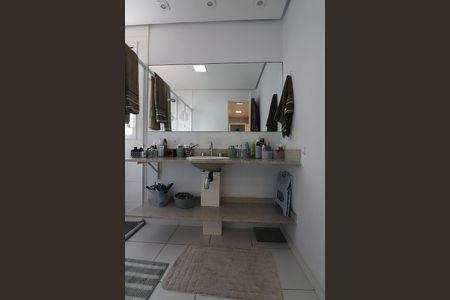 Apartamento à venda com 155m², 3 quartos e 3 vagasSuíte 2 Banheiro 