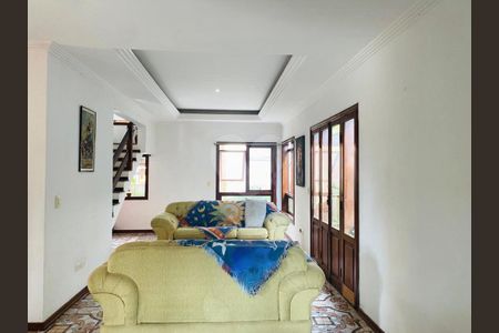 Casa à venda com 325m², 4 quartos e 3 vagas