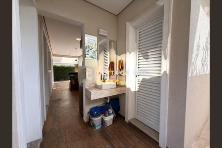 Casa de condomínio à venda com 273m², 4 quartos e 4 vagas