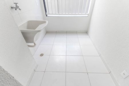 Apartamento para alugar com 35m², 2 quartos e sem vaga Apartamento para alugar com 35m², 2 quartos e sem vagaÁrea de Serviço - Varanda