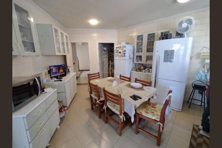 Casa de Condomínio à venda com 4 quartos, 380m² em Alphaville, Santana de Parnaíba